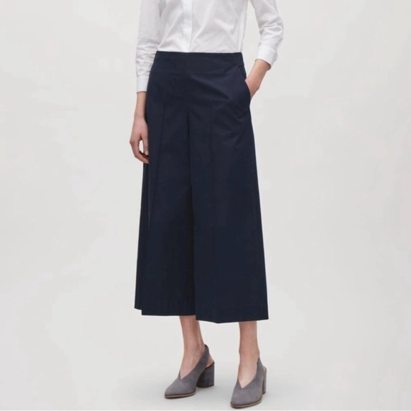 COS Cotton Wide Leg Cropped Trousers - Picture 2 of 16